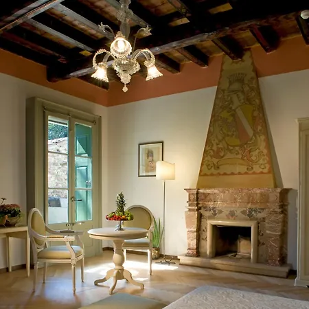 Relais Corte Cavalli 4*